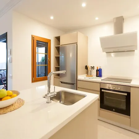 3 Bedroom Venus Jupiter And Neptune With Private Heated Pool Villa Puerto del Carmen (Lanzarote)