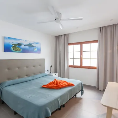 3 Bedroom Venus Jupiter And Neptune With Private Heated Pool * Puerto del Carmen (Lanzarote)