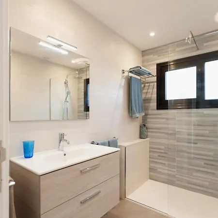 3 Bedroom Venus Jupiter And Neptune With Private Heated Pool 卡门港