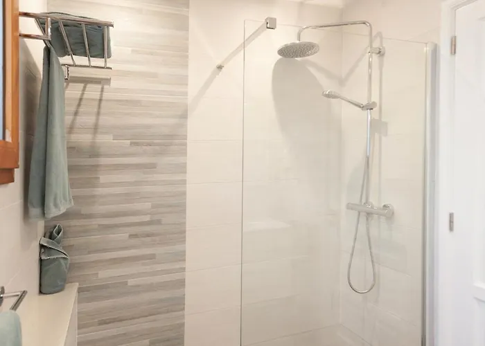 3 Bedroom Venus Jupiter And Neptune With Private Heated Pool